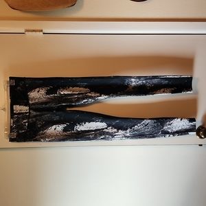 Under Armour Work out leggings /compression heat gear